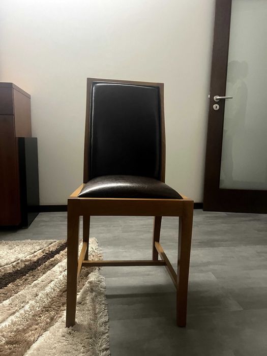 Mesa jantar vidro, madeira cerejeira e mogno, com 6 cadeiras