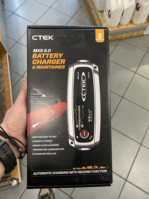Ctek MXS 5.0 12V зарядний пристрій