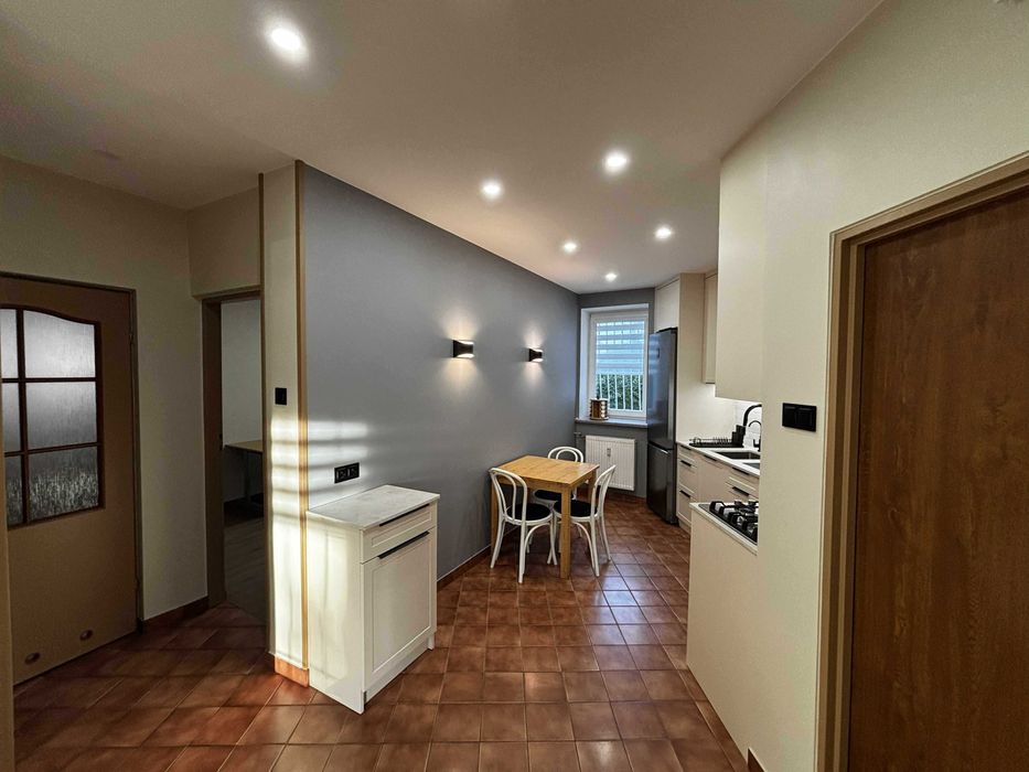 Lokal na wynajem pod działalność gospodarczą - Warszawa Włochy | 60 m²