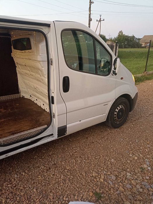 Opel vivaro 2.0 cdti