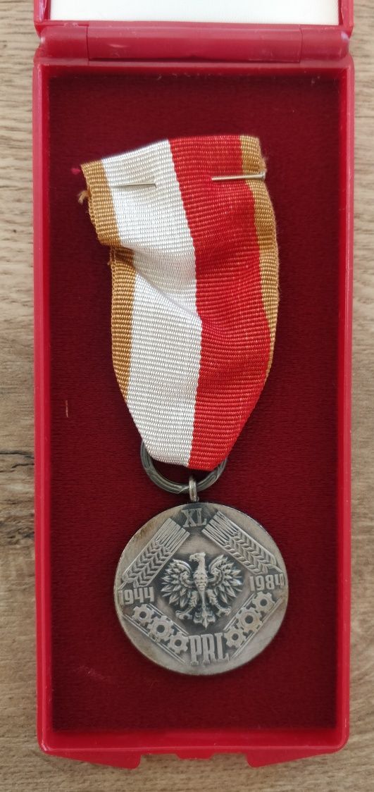 Medal 40 lat PRL 1944 - 1984