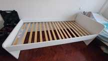 Cama IKEA Slakt 90X200 (colchão opcional)