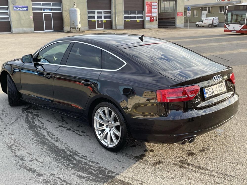 Audi A5 2.0 TDI S-line x2 2011r 270 tys km uszkodzony silnik