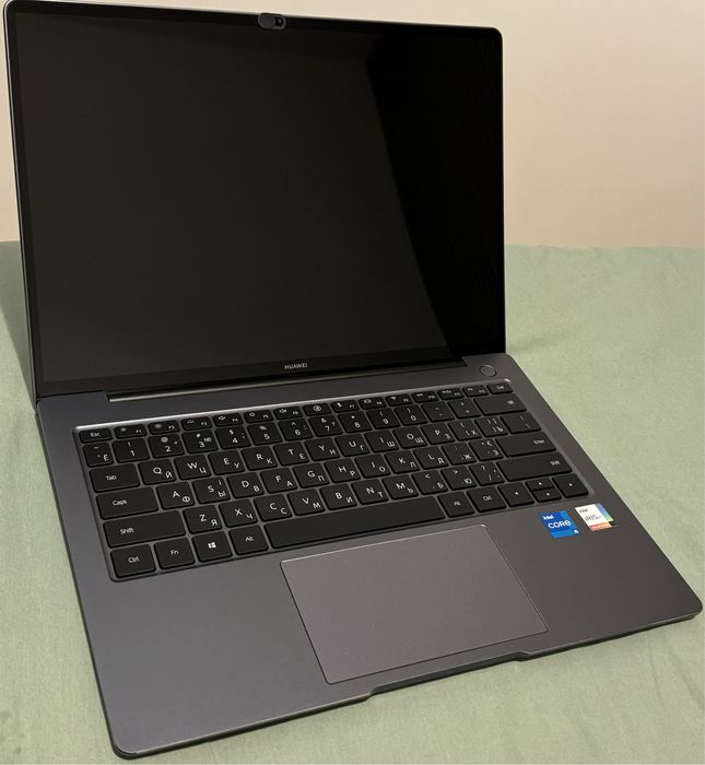 Laptop Huawei 14s z dotykowym ekranem