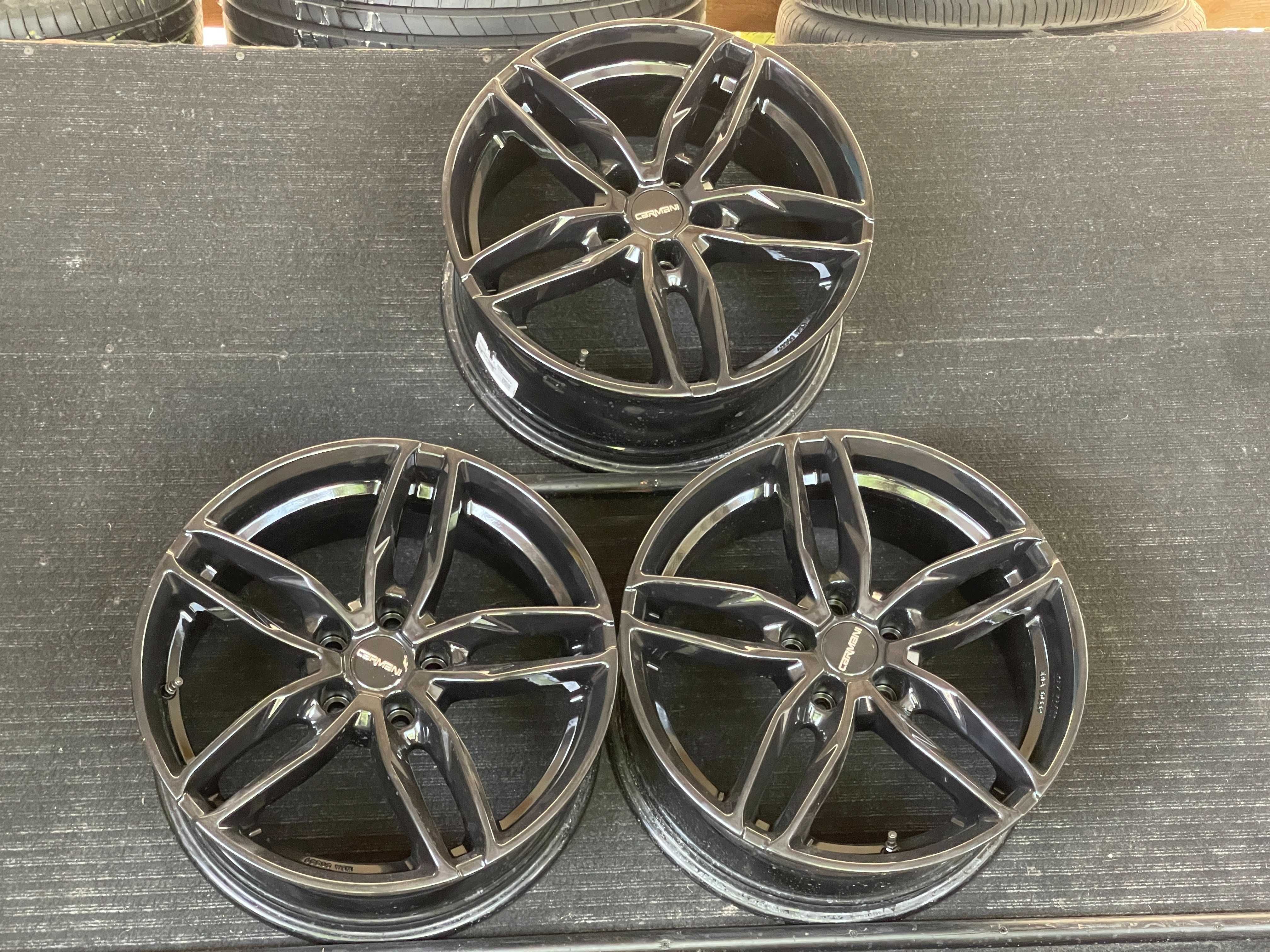 Диск R18 8J ET35 5x112 Dia 66.6