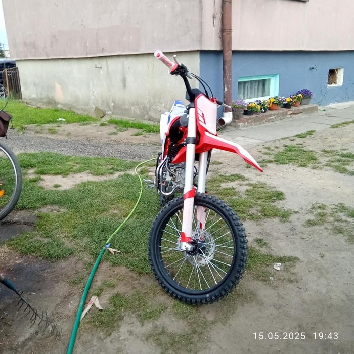 Cross Motocross 150cc Apollo Thunder Top