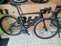 Bicicleta carbono grupo eletrico