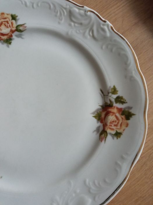 Talerze płaskie obiadowe Wałbrzych PRL