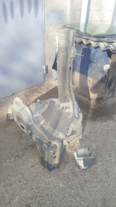 Передня права четверть Hyundai ioniq 5