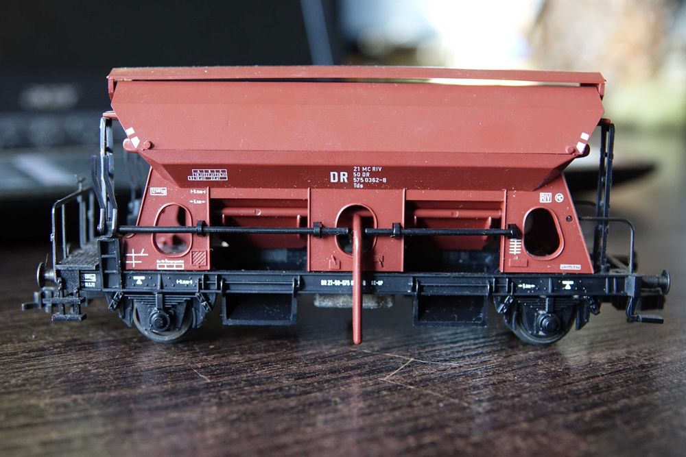 Fleischmann wagon samowyładowczy HO