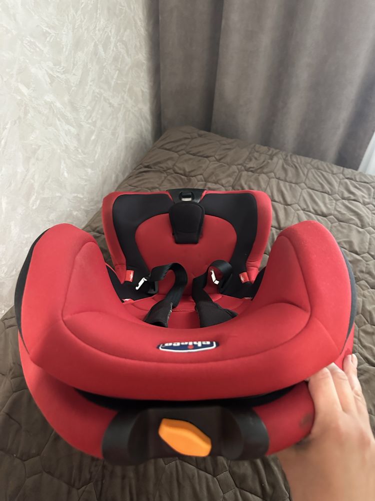 Автокрісло Chicco Gro-Up 1-2-3 Red Passion