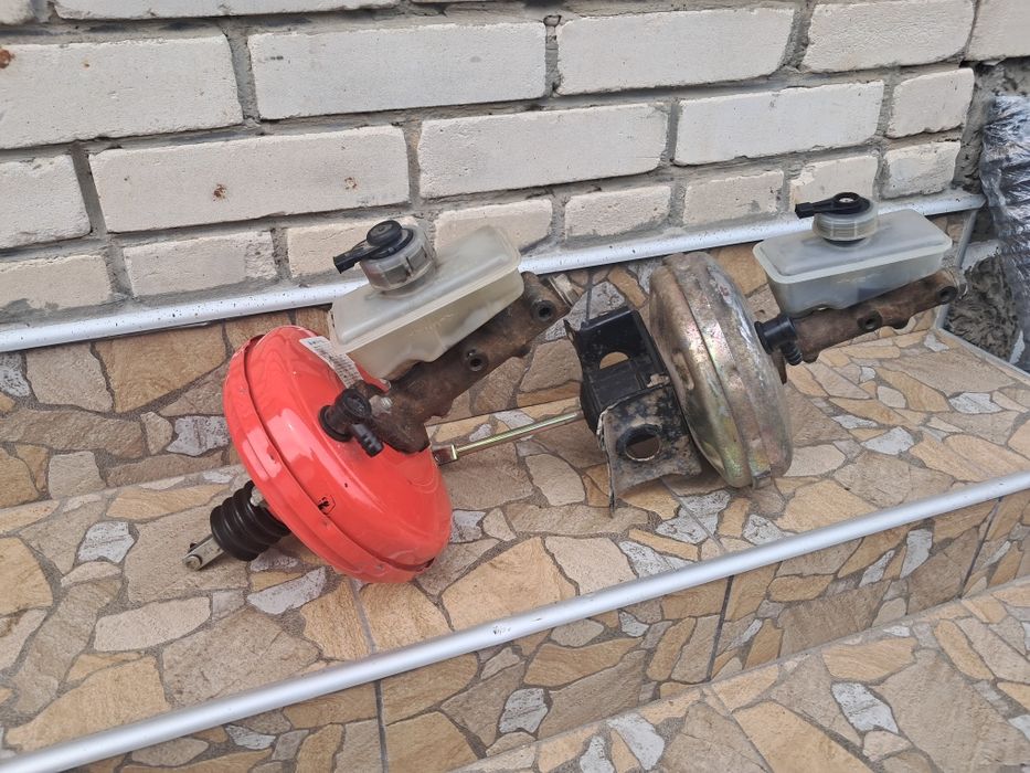 Тормозний вакуум  ваз 2109;21099; 2110 2111 2112 головний циліндр