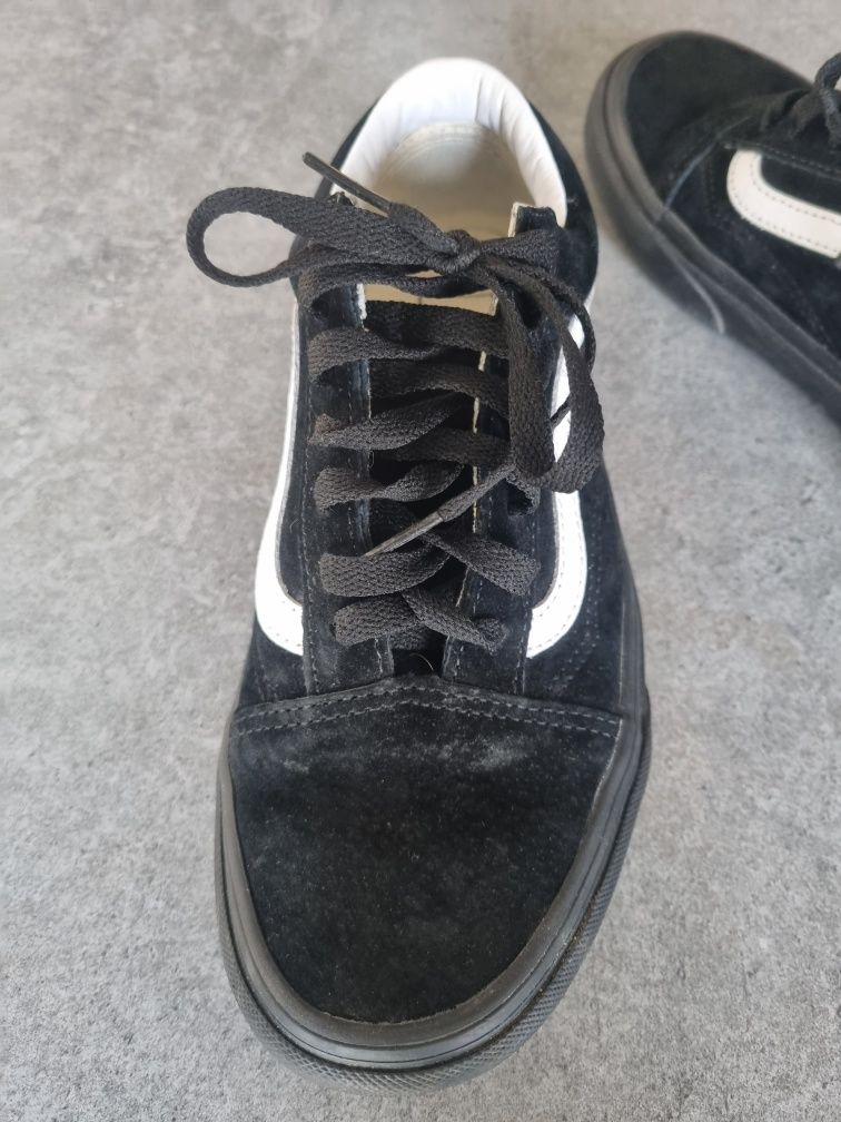 Buty Vans 38 zamszowe