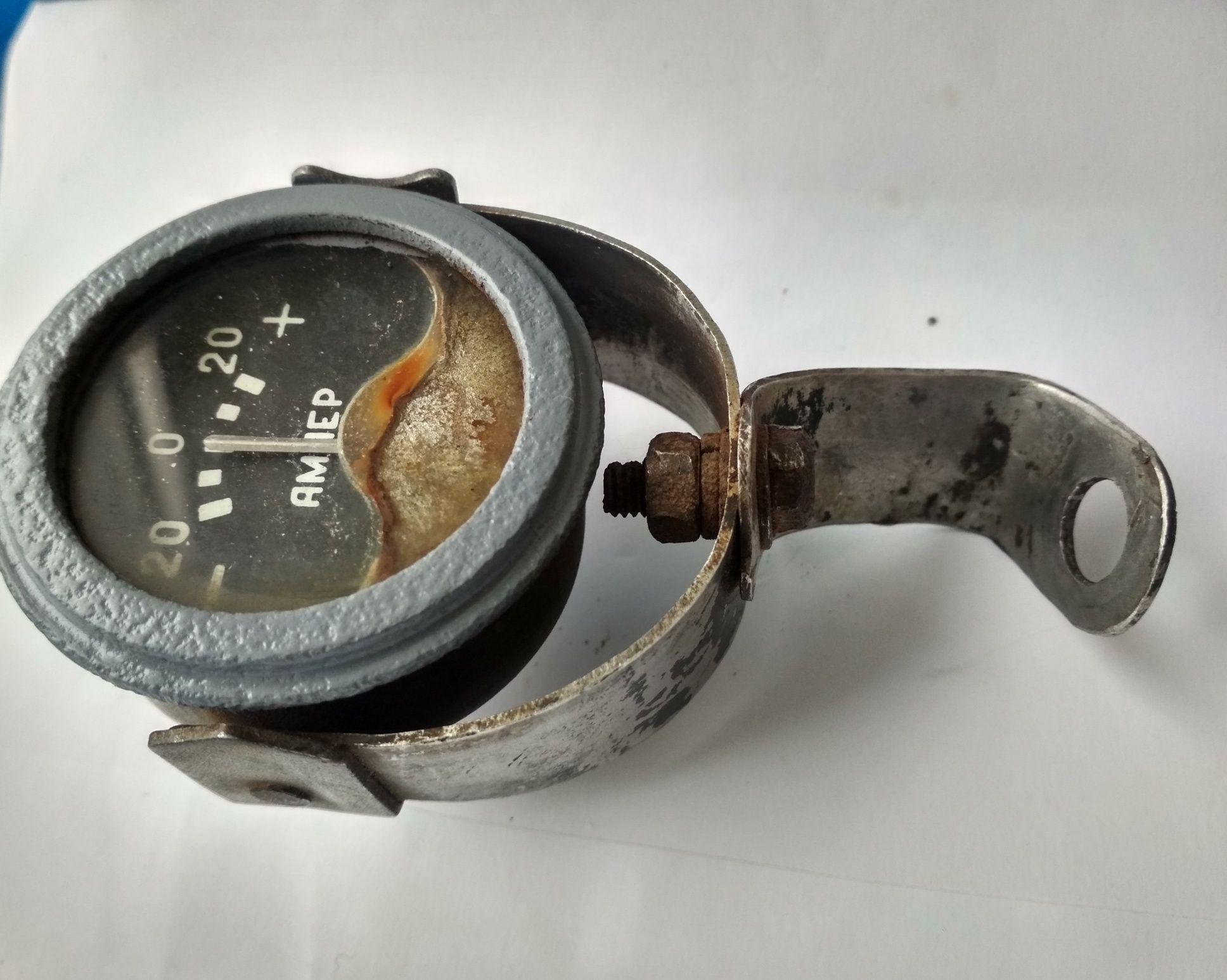 Автомобильный амперметр советского производства 1959г.