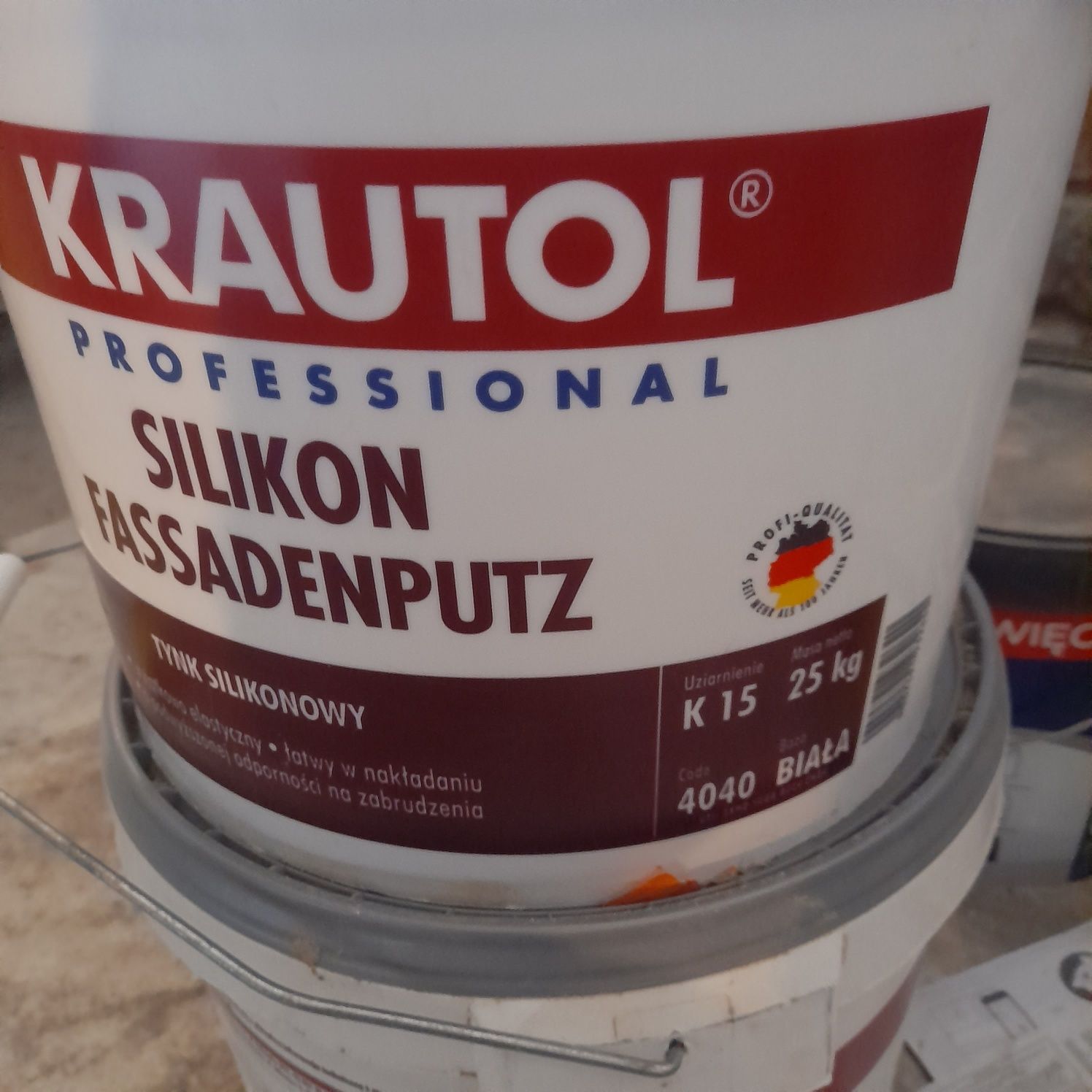 Sprzedam putz i  grunt  pozostałości po budowie