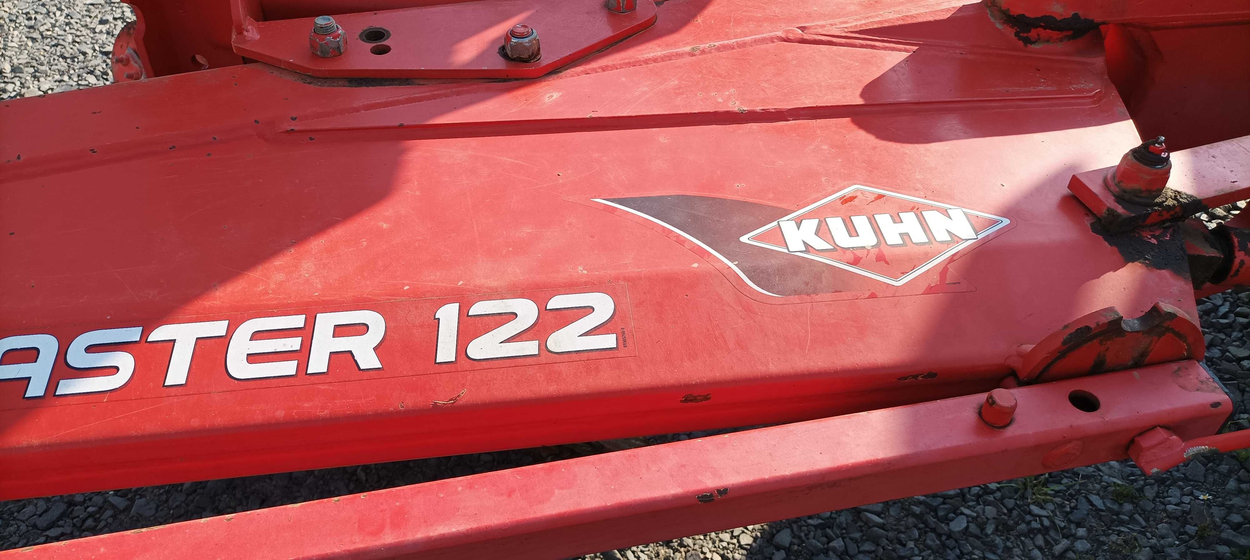 pług marki KUHN 4+1