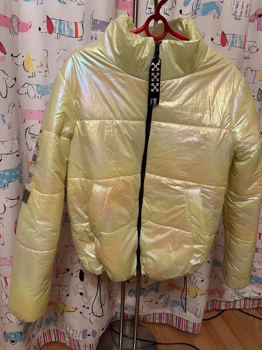Куртки для дівчаток