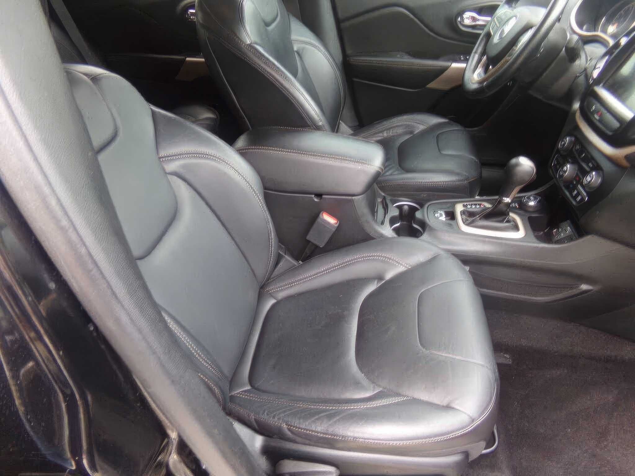 2018 Jeep Cherokee Limited 4WD