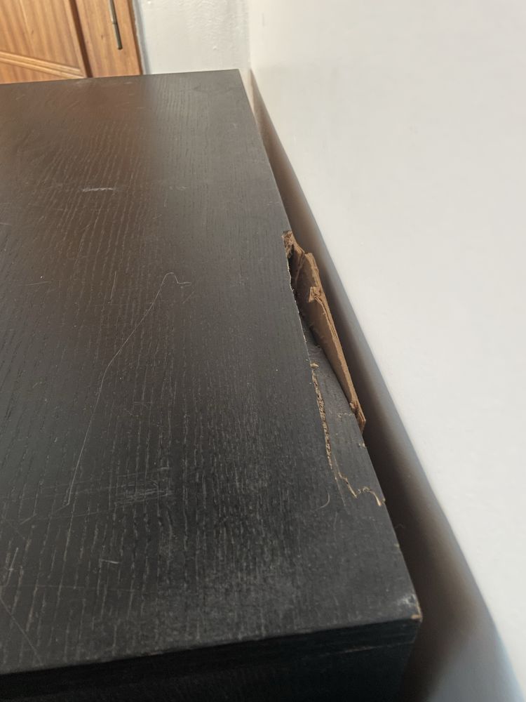 cómoda preta ikea MALM