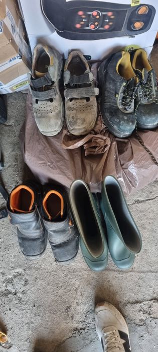 Buty robocze z blacha.