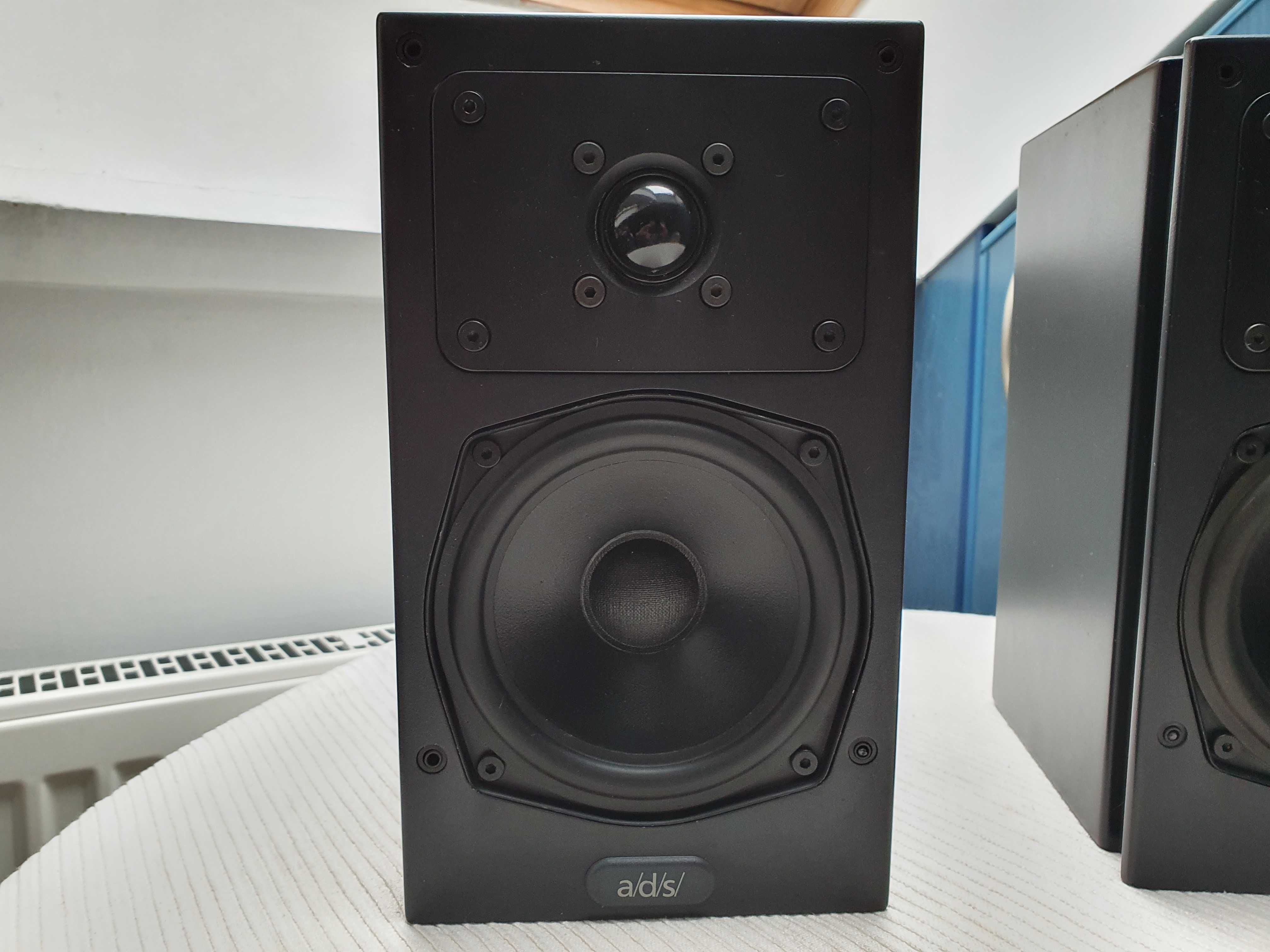 ADS Sat 5  a/d/s mini monitor kolumny Braun Acron