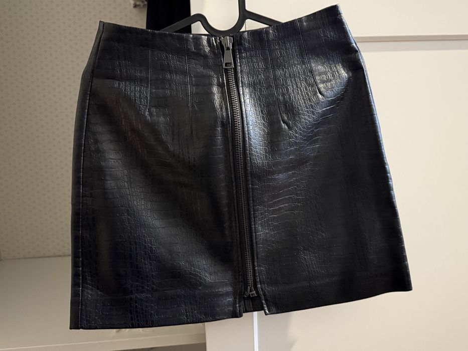 Spódniczka ze skóry