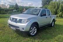 Osobowy Pick-up Nissan Navara D40