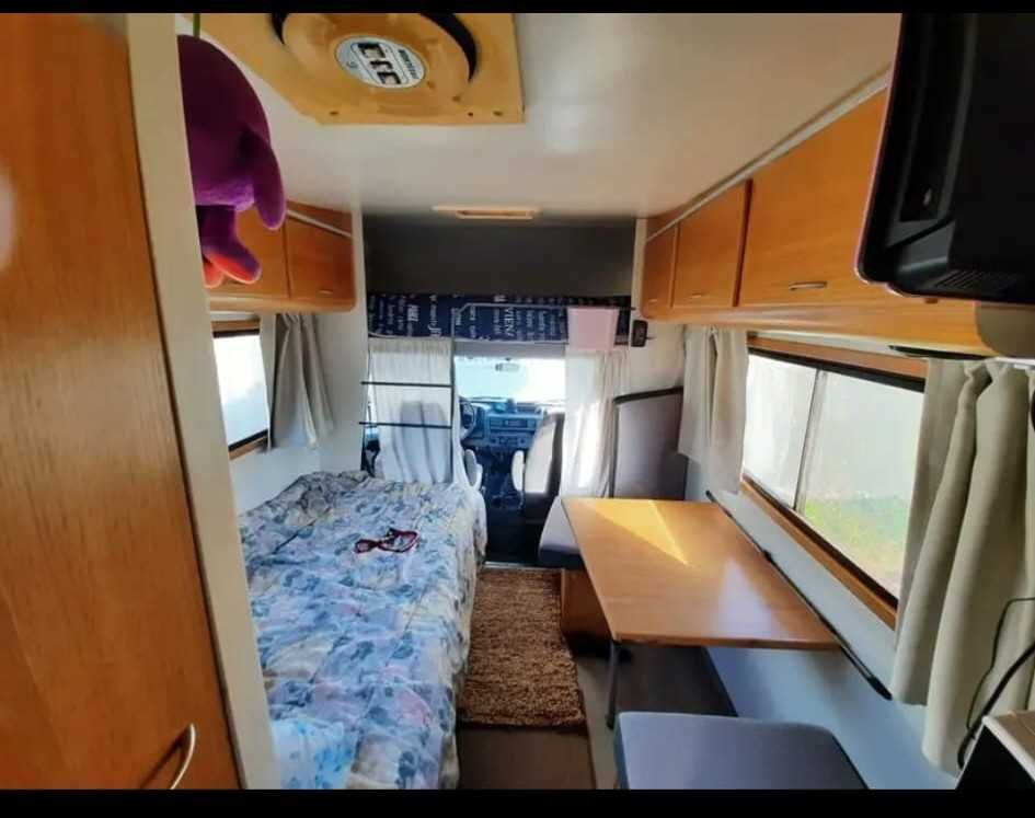 Autocaravana Ford Transit 2.5D