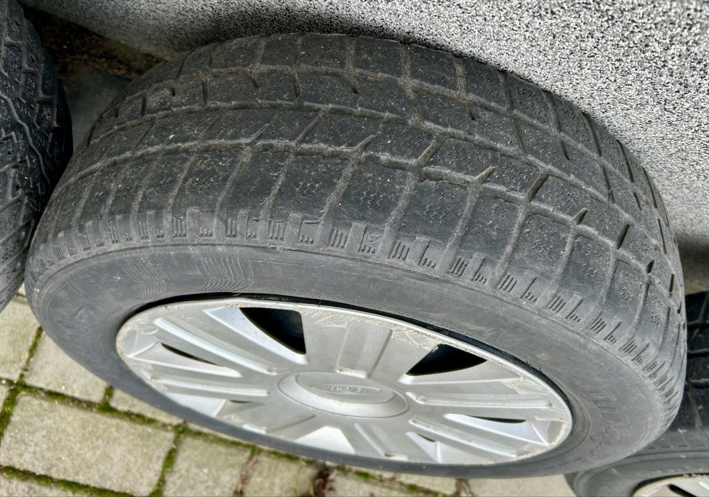 Felgi z oponami zimowymi 175/65 R14 4x108 - FORD KOŁA