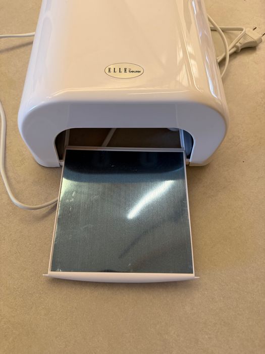 Aparelho de secagem de unhas com UV – Novo