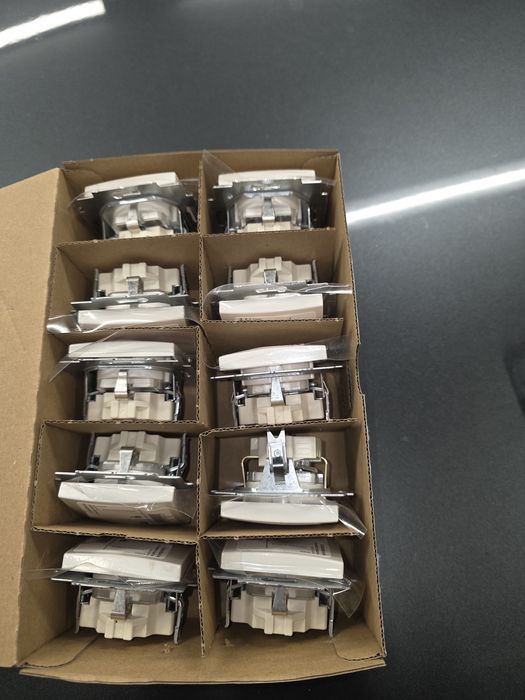 Gniazda busch jaeger