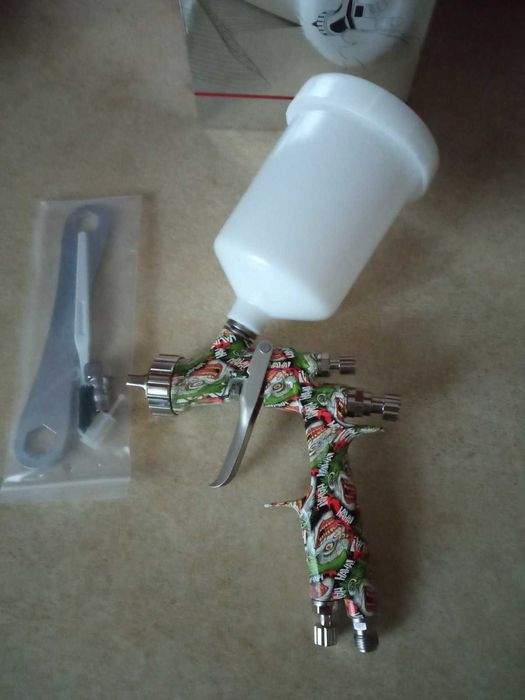 Продам краскопульт SOLA 4J з дюзою 1.3 мм , аналог IWATA.