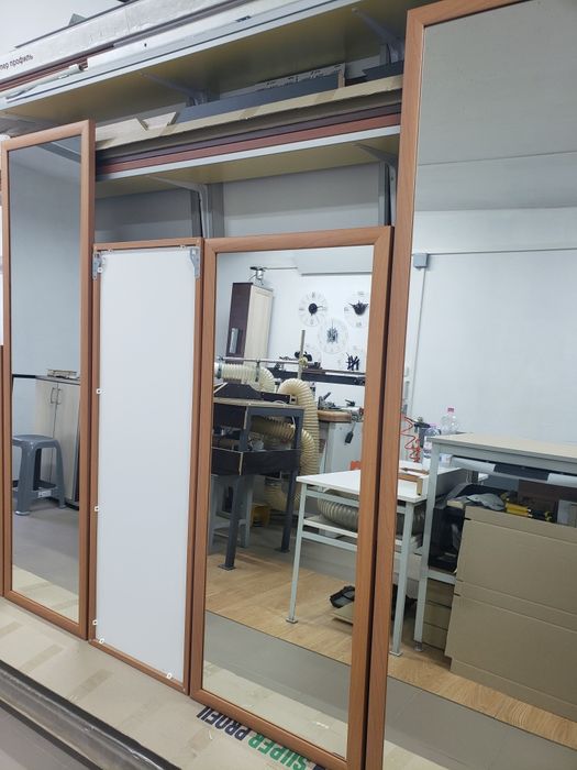 Дзеркало настінне. Дзеркало підвісне.  Дзеркало на стіну