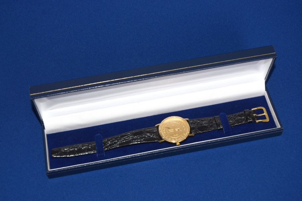 Relógio “O Português” em prata maciça de lei 925/1000