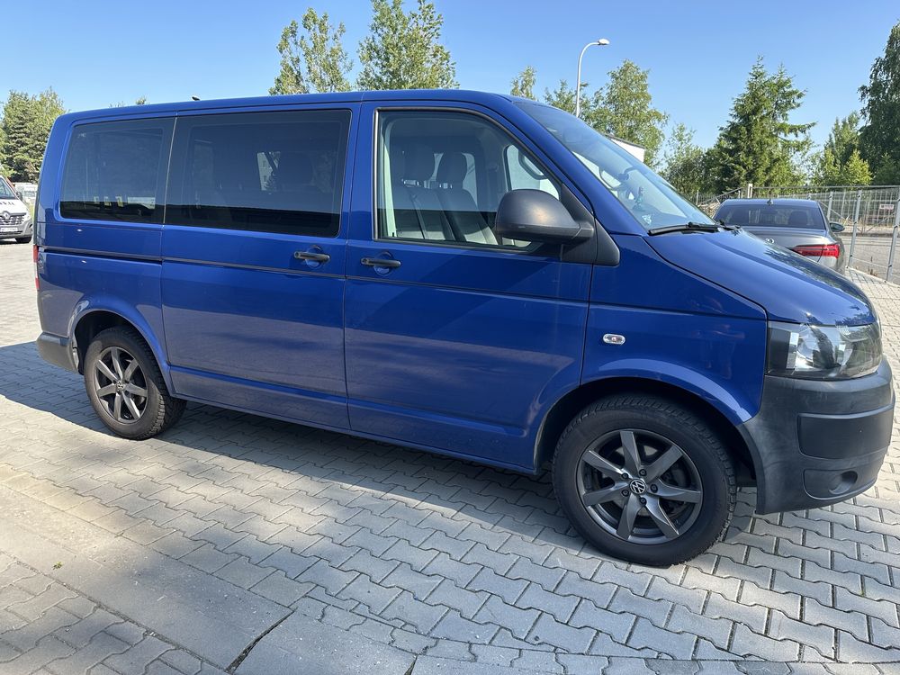 Volkswagen Transporter T5 lift 9 os.