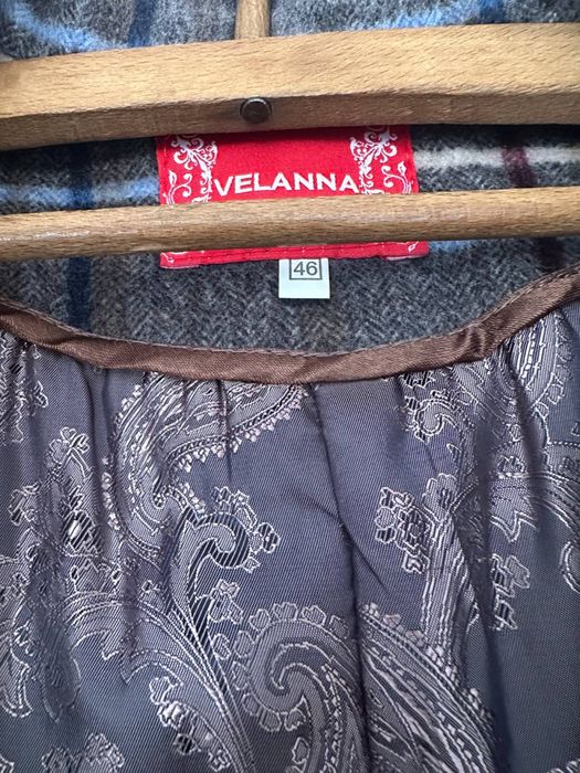 Зимове жіноче пальто Velanna