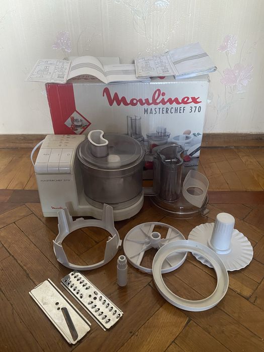 Кухонный комбайн Moulinex Masterchef 370