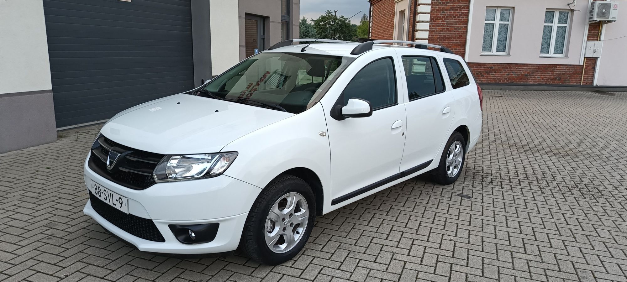 Sprzedam bardzo ładną Dacię Logan sprowadzoną z Holandii 100% oryginał