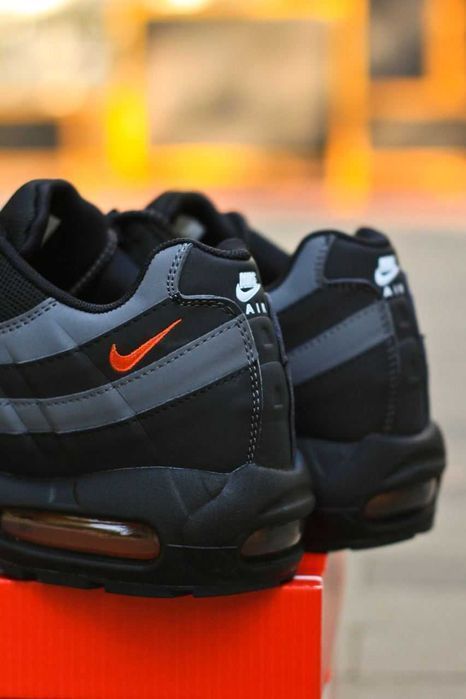 Мужские кроссовки Nike Air Max 95 Black/Grey/Red. Размеры 40-45