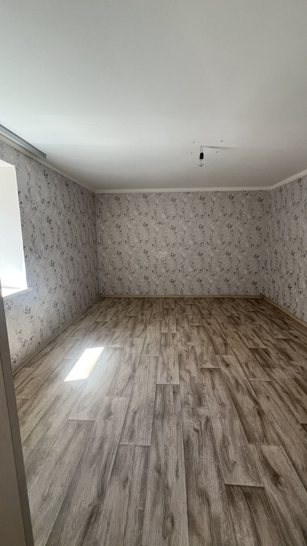 Продам дім  частину будинка