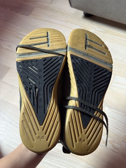 Кросівки чоловічі under armour tribase reign