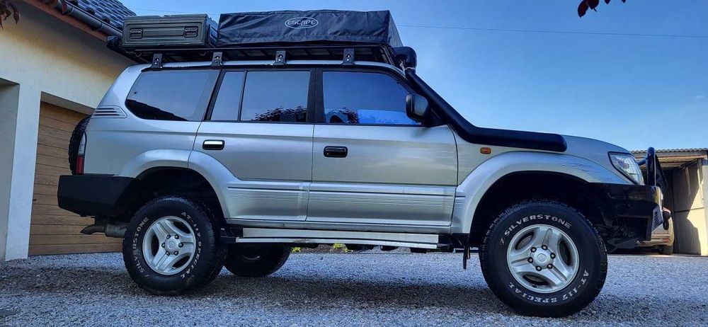 Toyota Land Cruiser, przeprawowa, namiot, lodówka, offroad