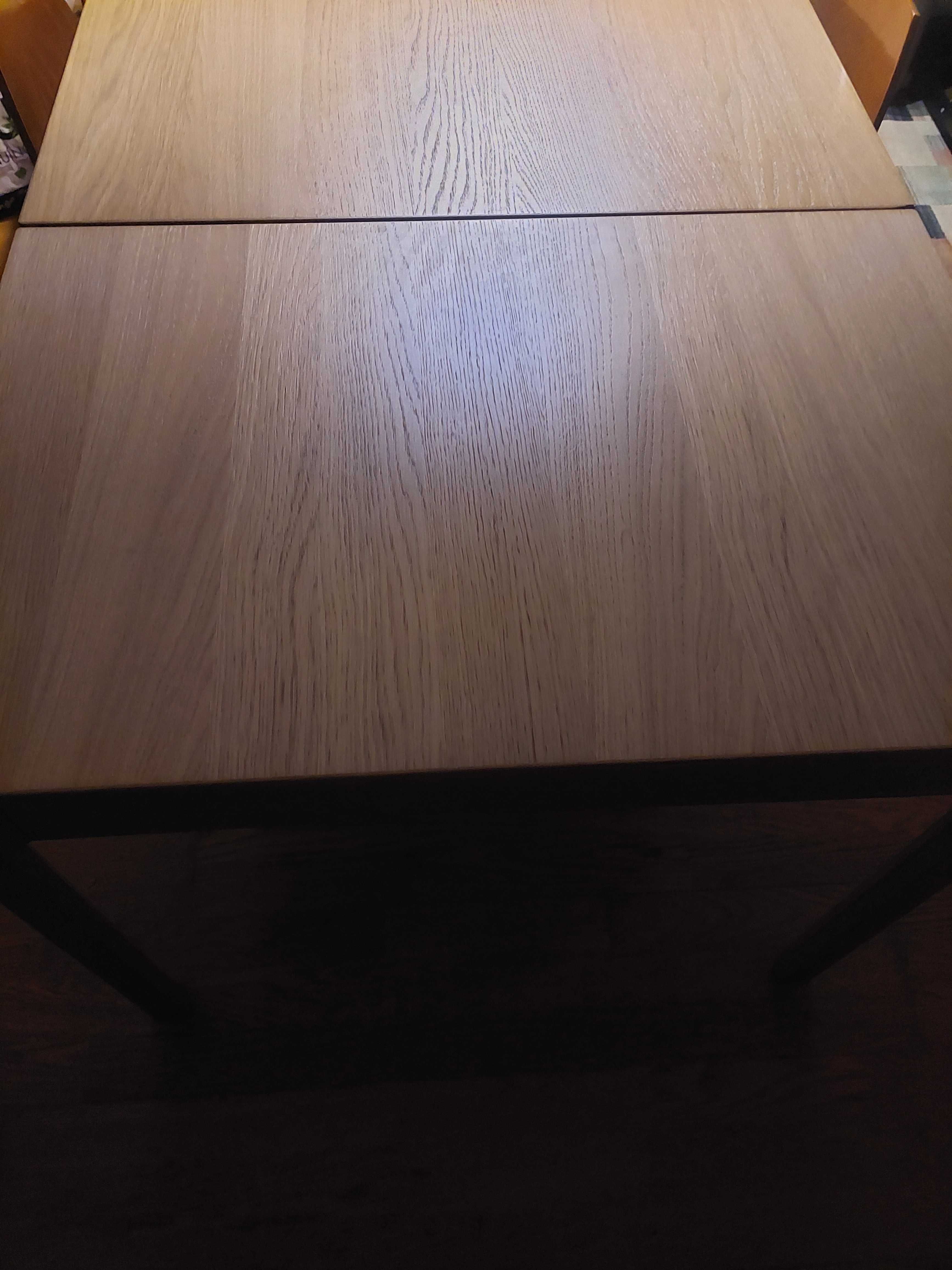 Mesa de jantar  em faia