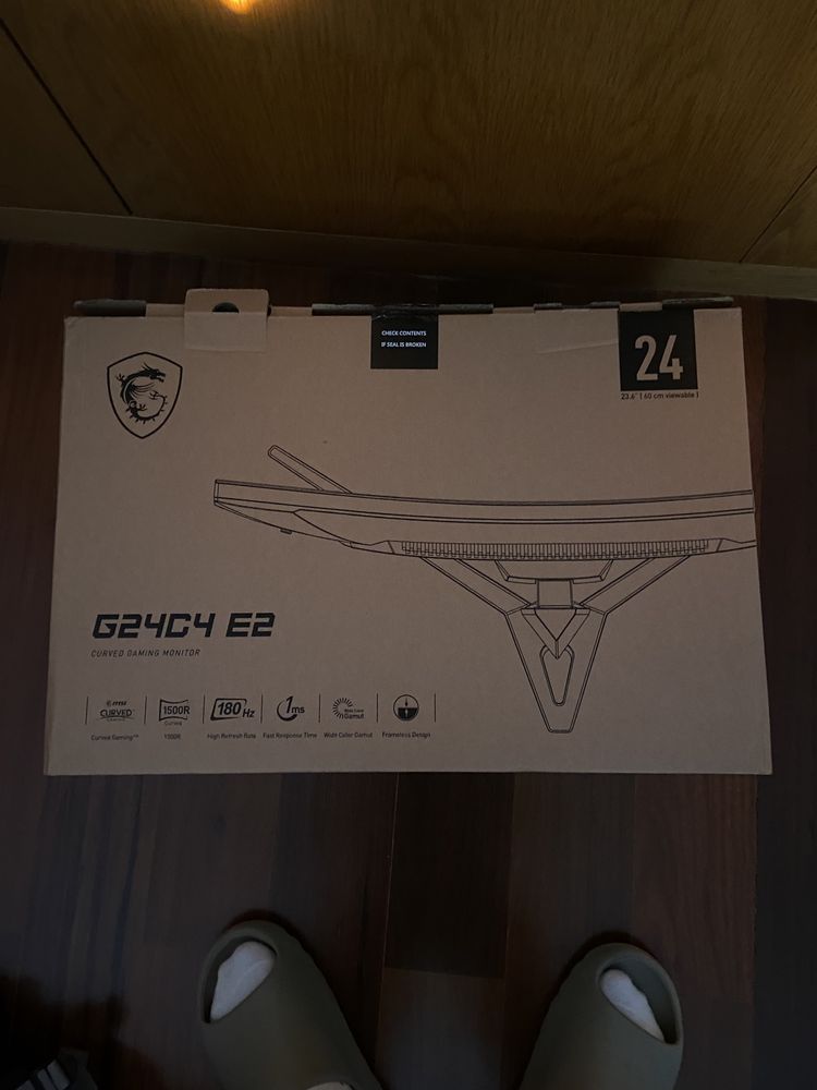 Monitor curvo Gaming MSI G24C4 E2 180hz