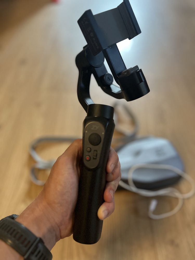 Gimbal Zhiyun Smooth Q + futerał