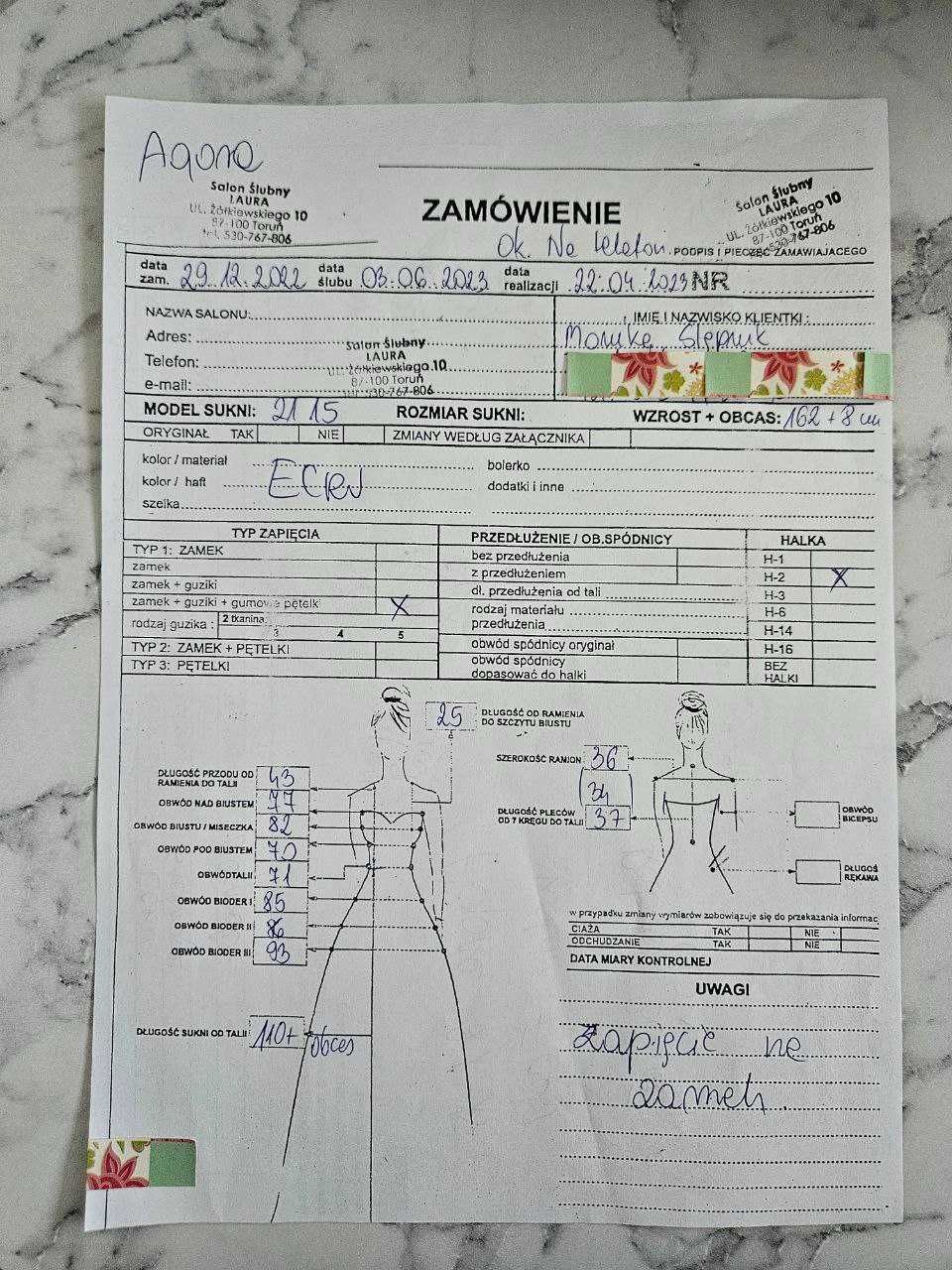 Suknia Ślubna Księżniczka: pióra i kryształki