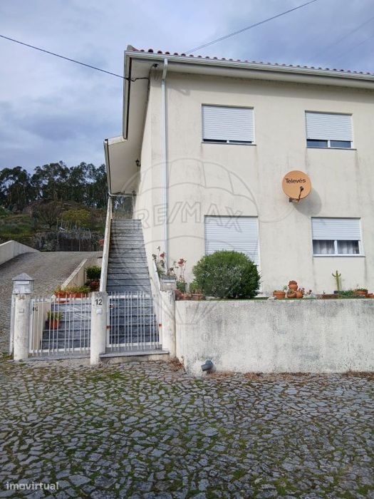 Moradia T2 para venda