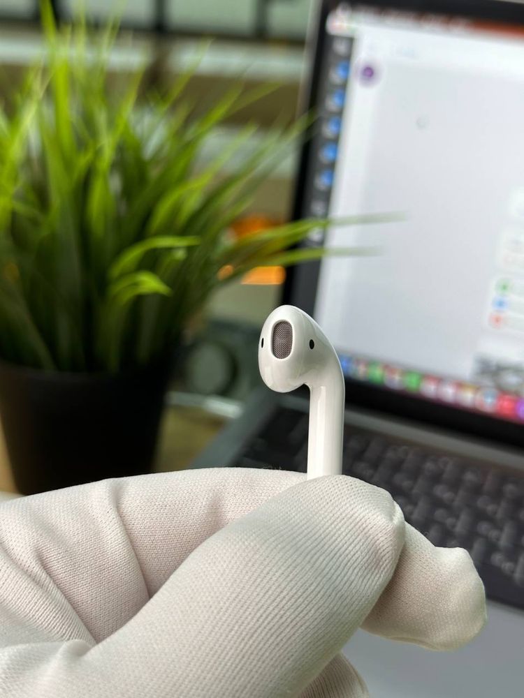 Airpods 2 Wireless Charging