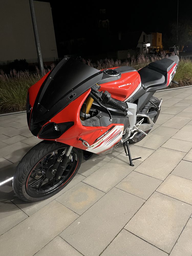 Rieju rs3 125 (yamaha yzf r125,ktm rc125,honda cbr125)