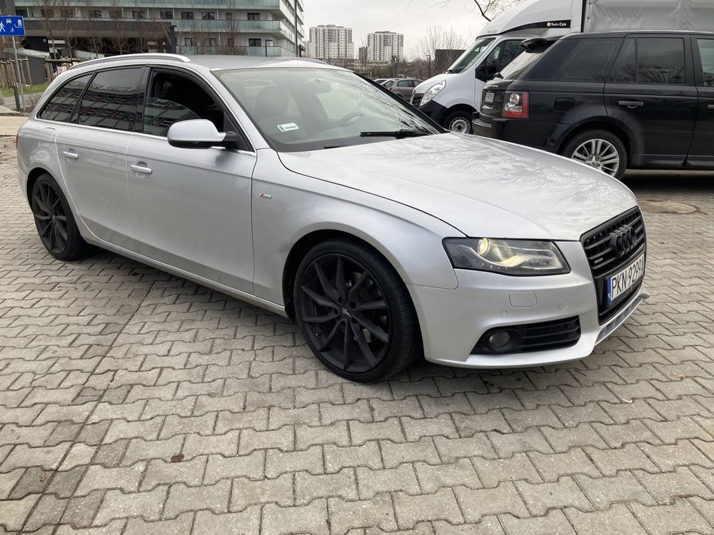 Audi A4 B8 3.2 FSI 265KM